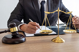 Обжалование действий или бездействия государственных или муниципальных